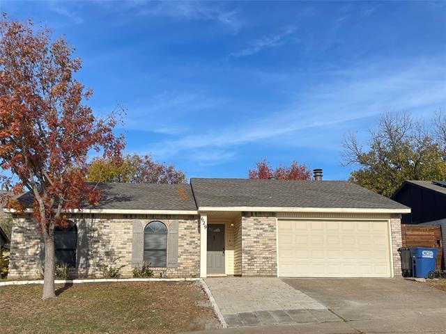 Foto principal - 629 Wandering Way Dr