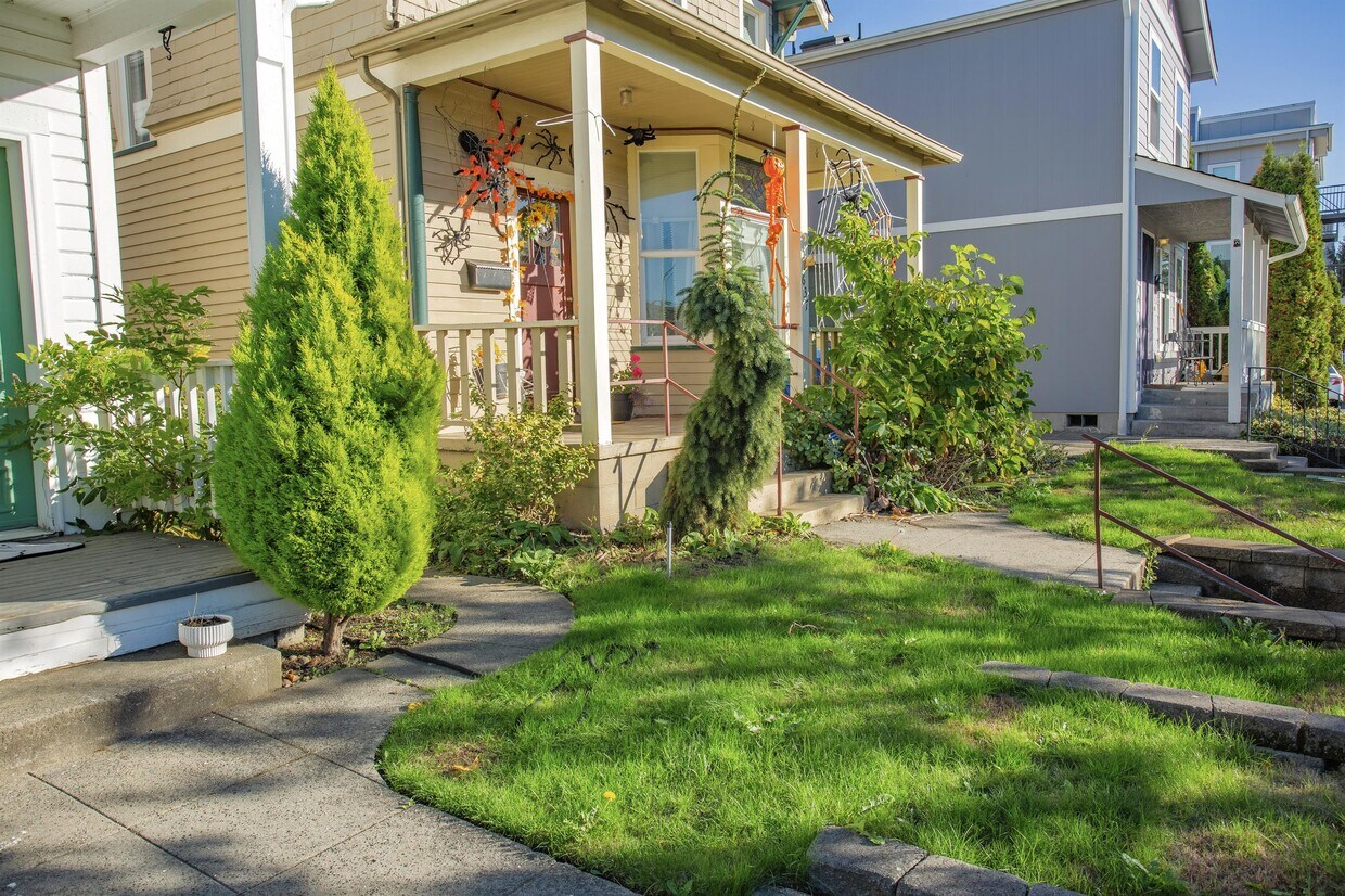 Foto principal - 639 N Fife St