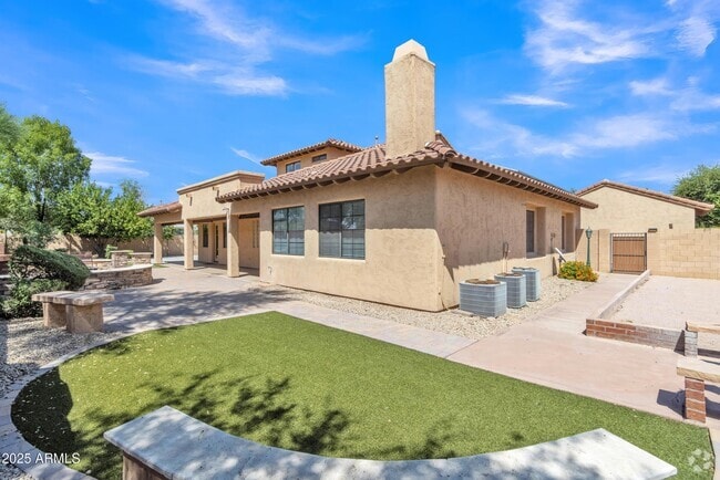 Building Photo - 2652 N 143rd Dr