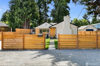 Building Photo - 11 SW 100th St