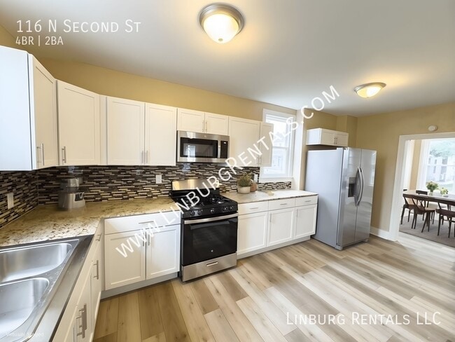 Foto del edificio - 116 N Second St-