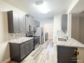 Building Photo - 501 Gibson Dr