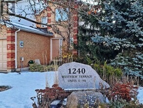 Building Photo - 1240-1240 Westview Terrace