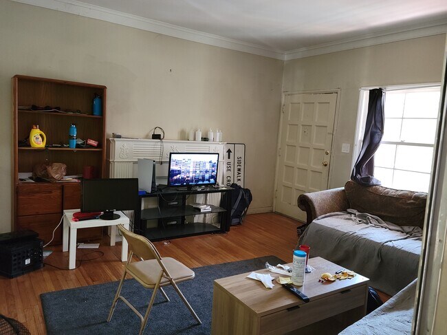 Foto del edificio - 414 Landfair Ave