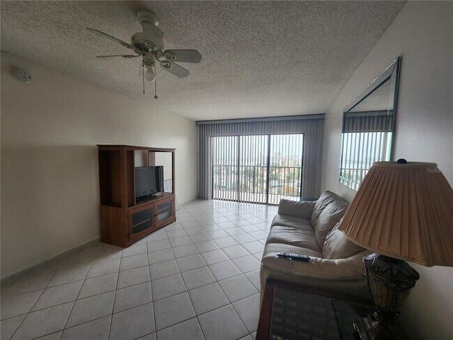 Foto del edificio - 51 Island Way