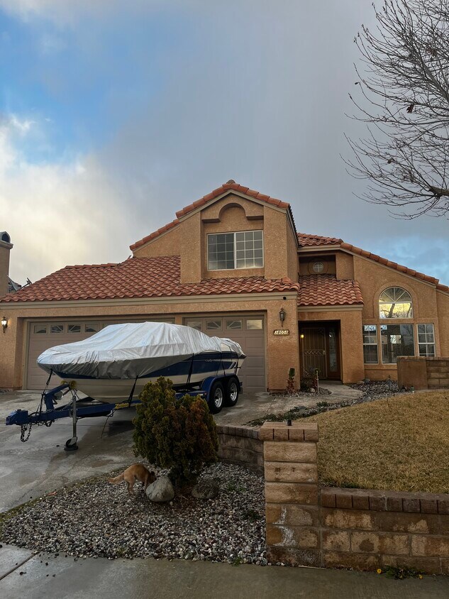 38058 Lido Dr, Palmdale, CA 93552 House Rental in Palmdale, CA
