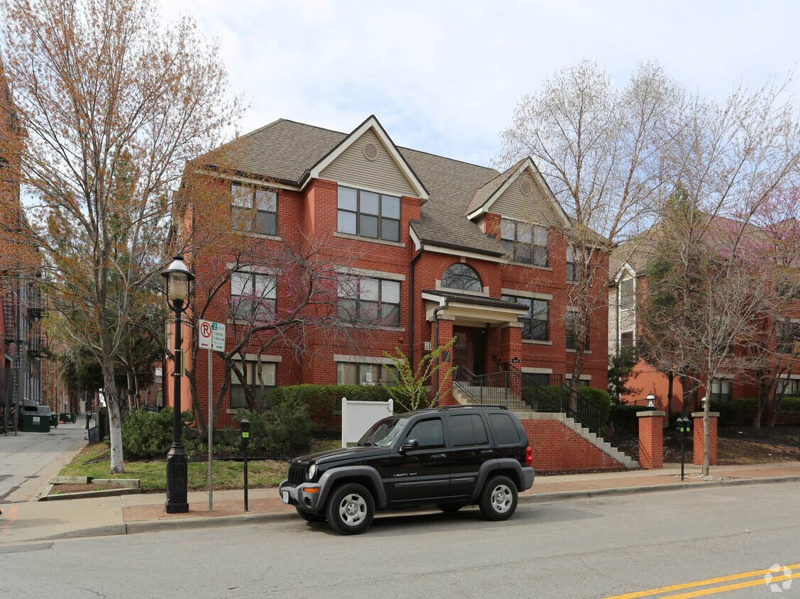 Primary Photo - Quality Hill Square Condos