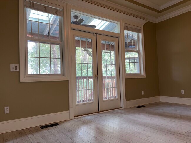 Foto del edificio - 34 Cobblestone Ct