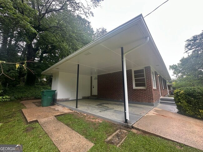 Foto del edificio - 4679 Bartlett Rd