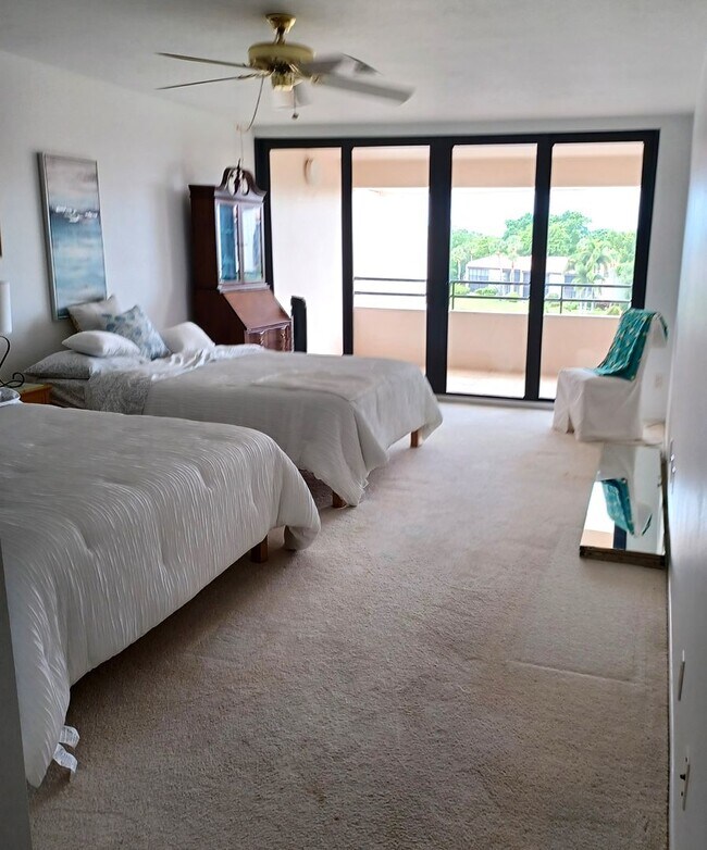 Foto del edificio - 5260 S Landings Dr