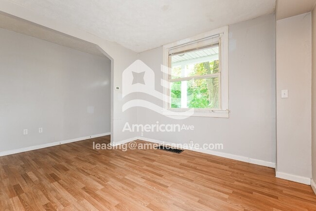 Building Photo - 5609 Celadine St