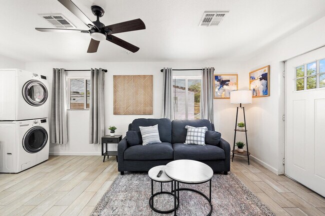 Foto del edificio - 5231 N 23rd Ave