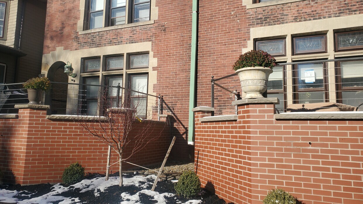 Foto principal - 110 Bidwell Pkwy
