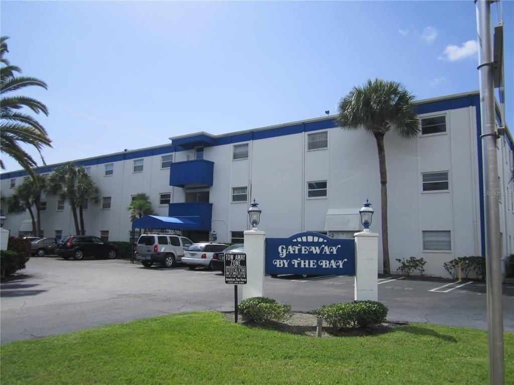 Primary Photo - 350 79th Ave N