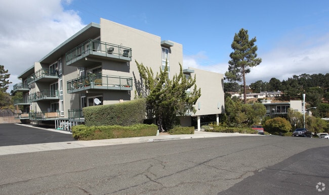 Building Photo - Glendora Apartments