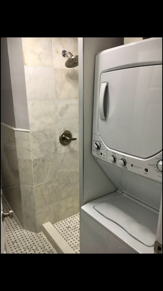 Foto del edificio - 37 Garden St