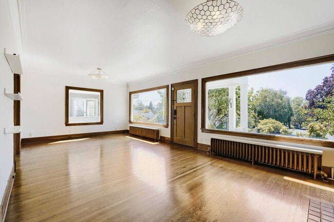 Foto del edificio - Magnolia Home