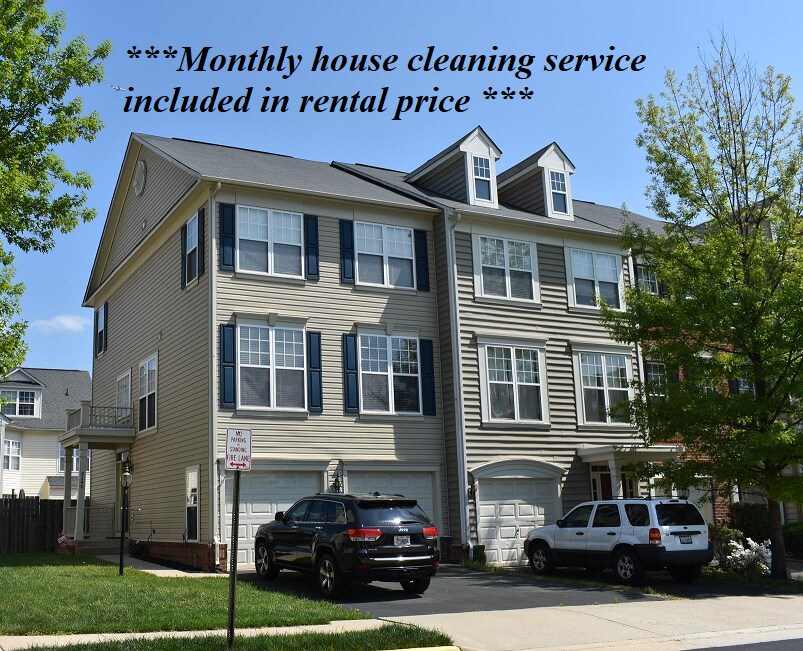 9240 Cascade Falls Dr, Bristow, VA 20136 Townhome Rentals in Bristow