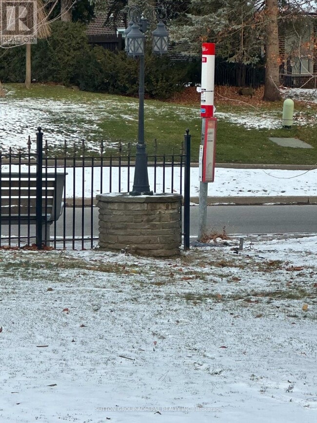 Photo du bâtiment - 10 Silverdale Crescent