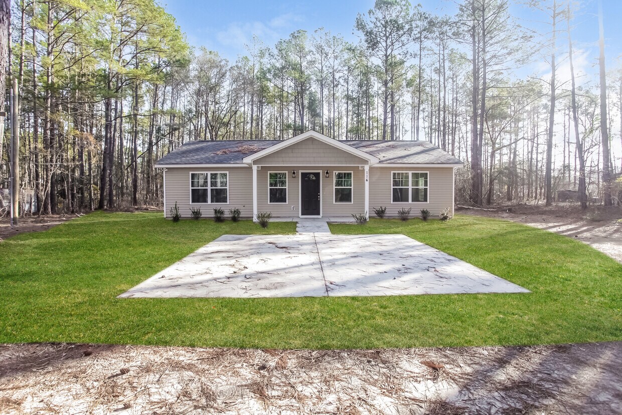 114 Vistaview Dr, Elgin, SC 29045 House Rental in Elgin, SC