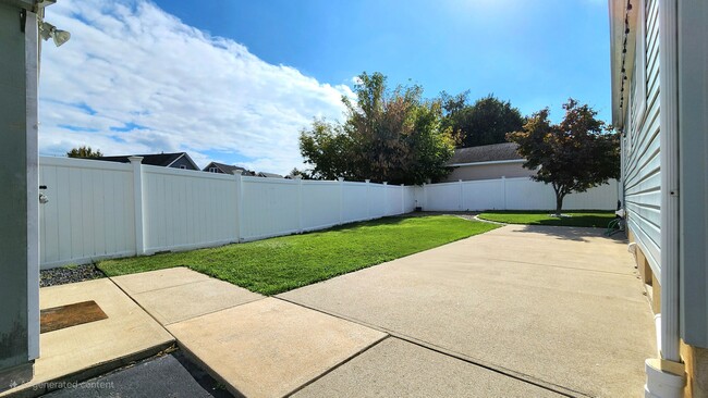 Fully Fenced in Oversized Yard - 88 Elizabeth Pl