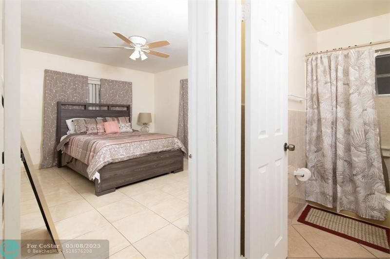 Foto del edificio - 6305 SW 18th St