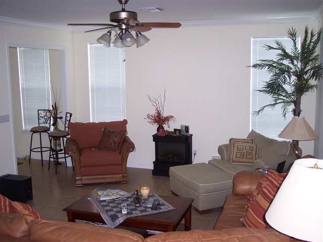 Foto del edificio - 4039 Swift Way