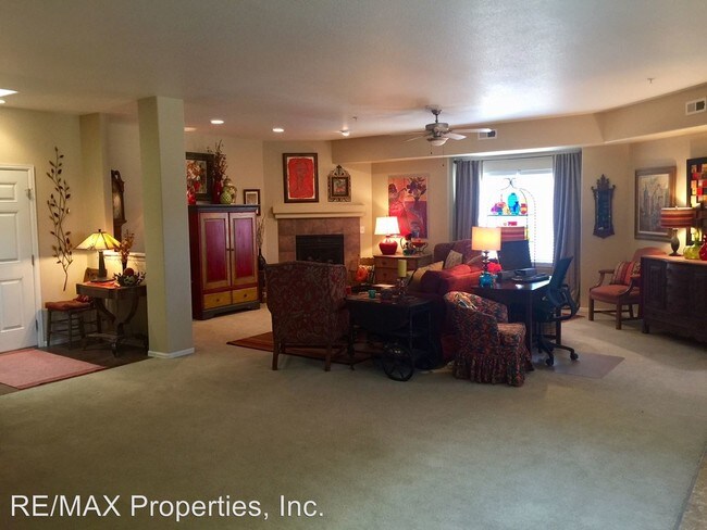 Foto del edificio - 3770 Presidio Point