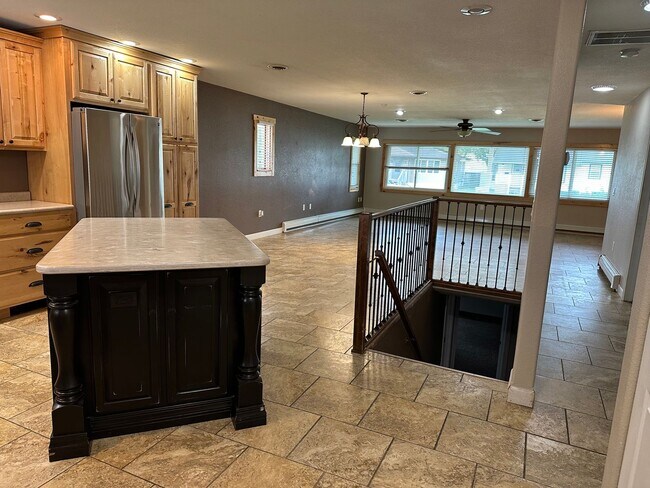 Building Photo - Beautiful Single Family Home