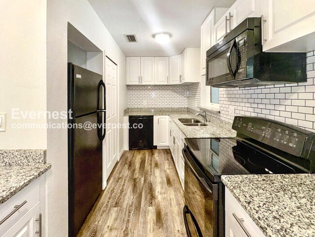 Building Photo - 3872 Buckeye Cir