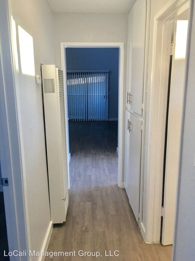 Foto del edificio - 7932 Stark Drive