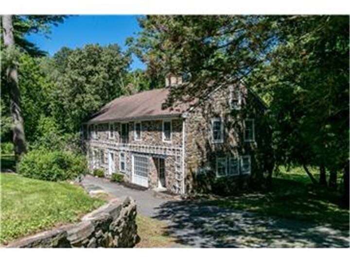 Primary Photo - 800 Beaver Valley Rd