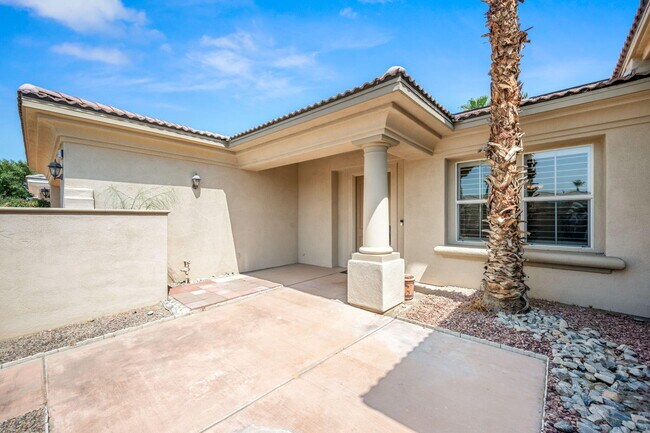 Building Photo - 124 Tesori Dr