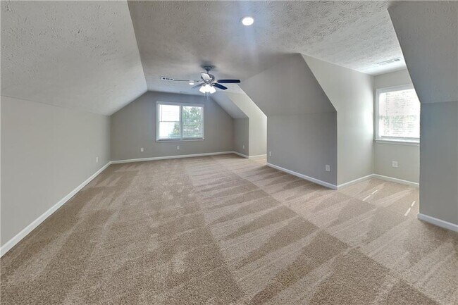 Foto del edificio - 3540 Spring Creek Cir