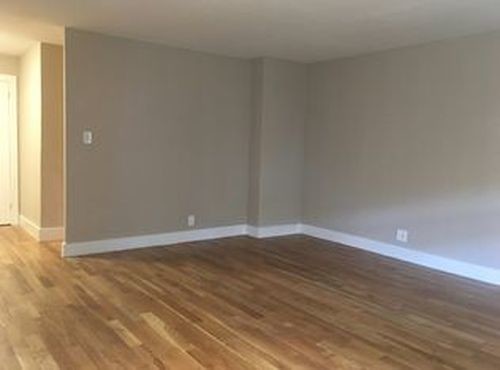 Building Photo - 80 Riverdale Ave