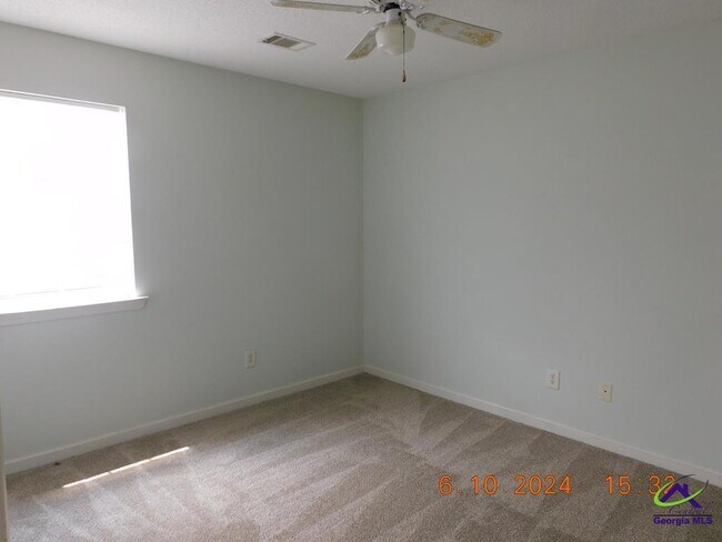 Building Photo - 114 Kentshire Ln
