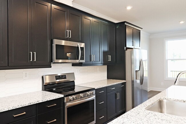 Foto del edificio - Dog-Friendly Townhome in Dunlora Park