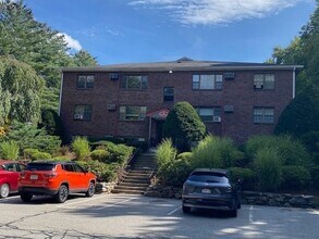 Building Photo - 35 Swanson Ct
