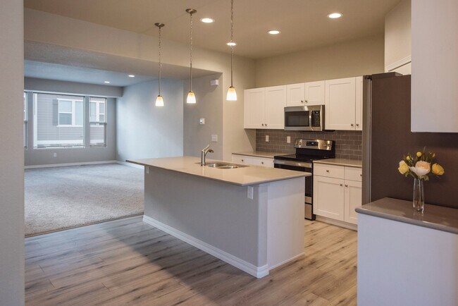 Foto del edificio - 7512 Mount Elbert Pt