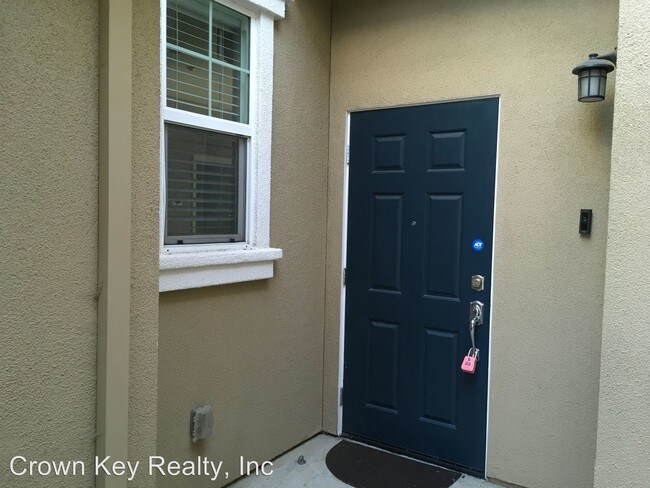 Building Photo - 3 br, 2.5 bath House - 274 W Lucita