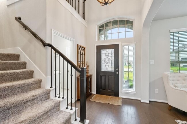 Building Photo - 29462 Westhope Dr