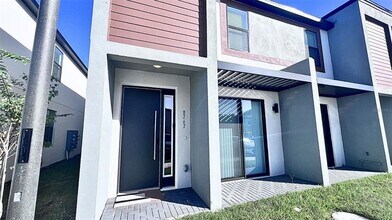 Building Photo - 8767 Zen Dr