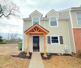 Building Photo - 104 Wrenwood Ln