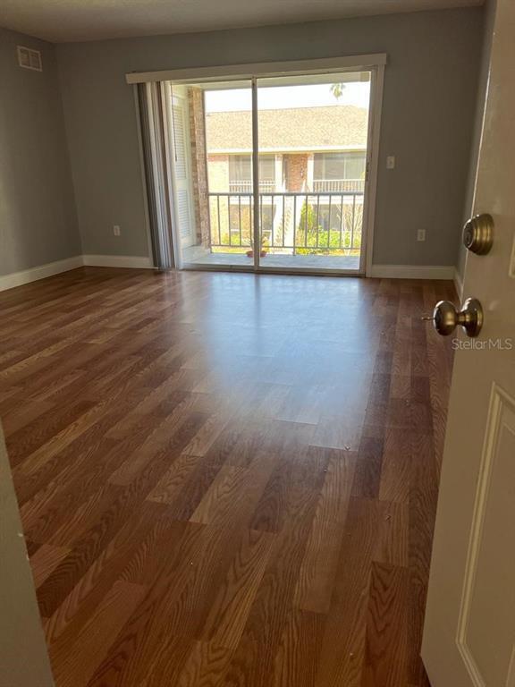 Foto del edificio - 4392 Lake Underhill Rd