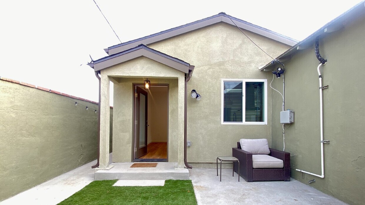 Brand New Modern Retreat at 3838A Albright... Apartment for Rent in