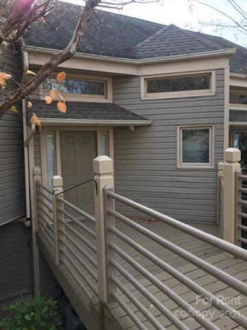 Foto del edificio - 14041 Queens Harbor Rd