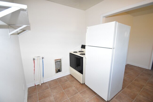 Foto del edificio - 1224 Greenfield Dr