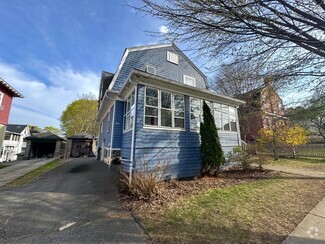 Building Photo - 40 Highland Ave