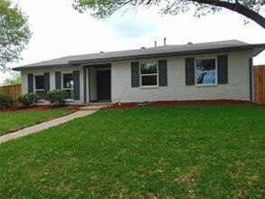 Building Photo - 2918 Ashglen Dr
