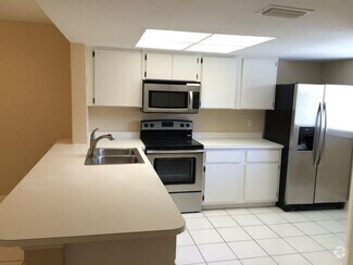 Building Photo - 2107 Palm Beach Trace Dr